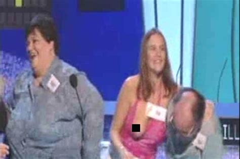 Contestant S Boob Pops Out On Family Fortunes In Wardrobe Malfunction