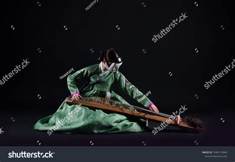 Korean Traditional Cultureperformance Hanbok Instrument Gayageum Stock Photo