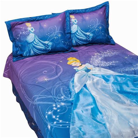 Which cinderella bedroom item from the list is your favorite? Bedroom Decor Ideas and Designs: How to Decorate a Disney ...