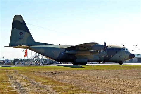 A97 010 Lockheed C 130h Hercules 4790 Royal Australian Flickr