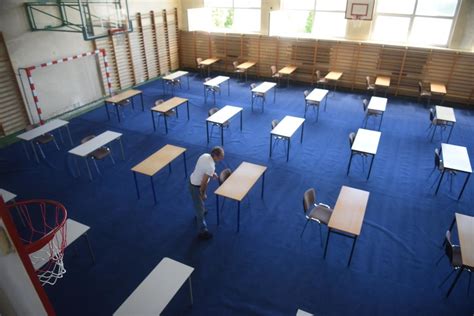 Matura matematyka, poziom podstawowy, arkusz maturalny, odpowiedzi. Matura próbna 2021 CKE - matematyka podstawowa. Jakie będą ...