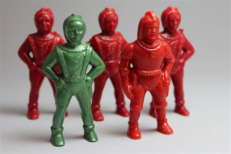 Geoff S Superheroes Space And Other Incredible Toys Coming Home With A Bunch Of Spacemen