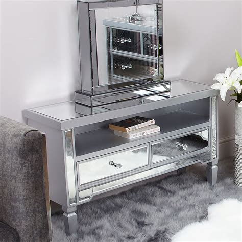 Silver tv stream is a simple software witch offer the possibility to watch to more than a 100 tv channel and to listen to many radio station. Georgia Silver Trim Mirrored 2 Drawer TV Entertainment ...