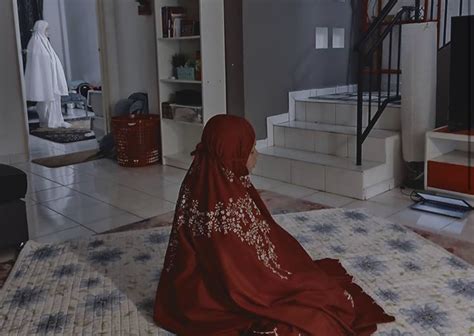 Doa untuk keluarga mohon keharmonisan keutuhan keselamatan rezeki doa katolik. Isteri Yang Baik Akan Bangun Malam. Doa Keampunan ...