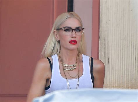 Gwen Stefani Posing For Her Lamb Collection In Beverly Hills 1