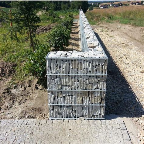 China Gabion Retaining Wall Welded Gabion Cage Gabion Containment