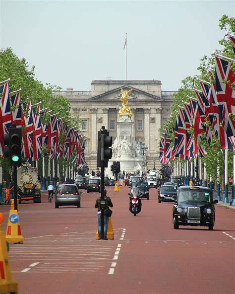 Buckingham Palace Down The Mall London Photograph By Arvin Miner