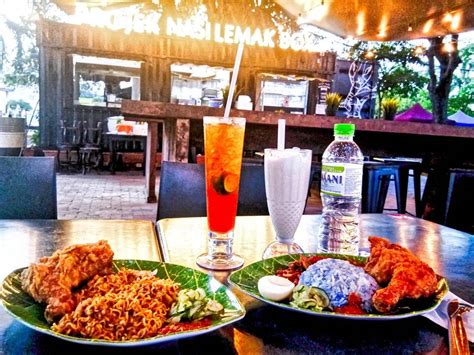 On one glorious friday morning in august this year, my friend and i decided to hop into my car and do a much needed makan trip to penang. 10 Best Nasi Lemak in Penang You Must Try - Penang Foodie