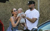 Jennifer Lawrence con il marito e il figlio: le prime foto da mamma | Amica