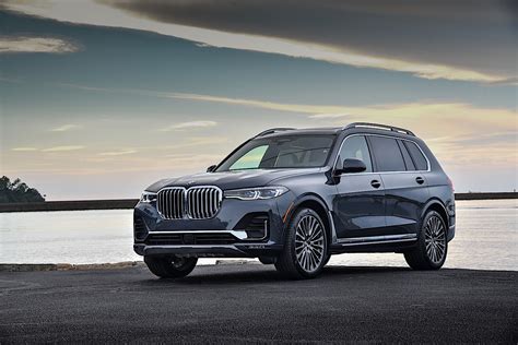 $73,900 for x7 xdrive40i and $92,600 for x7. 2020 BMW X7 Shows Up on the Road, Photographers Shoot Like ...