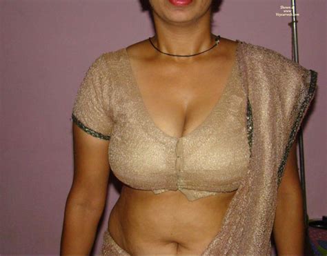 Padma Indian Wife From Jaipur December 2009 Voyeur Web