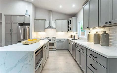 39 What Floor Color Goes With Gray Cabinets Images Dramatoon