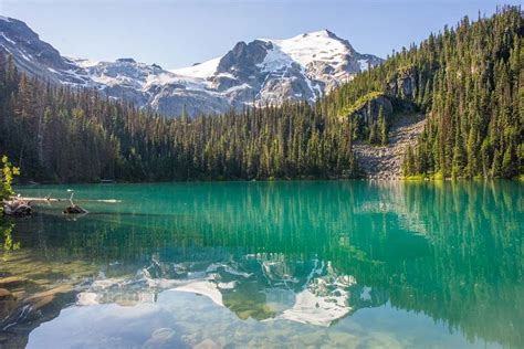 15 Things You Need To Know Before Visiting Joffre Lakes Bc