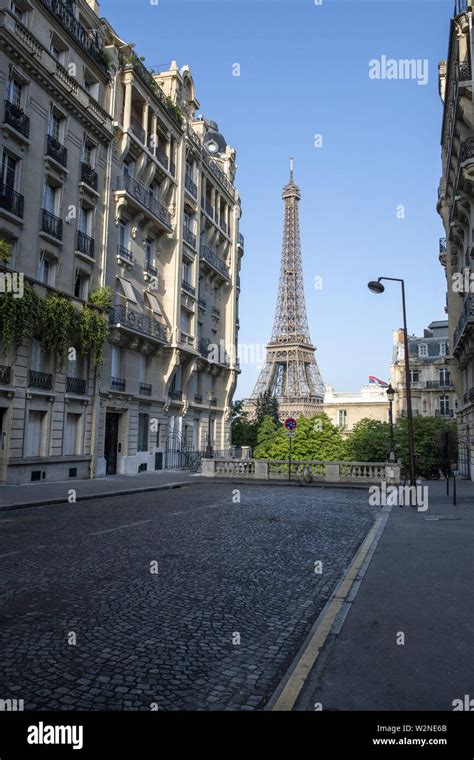 Europa Francia París la Torre Eiffel monumento compitieron desde la Avenida de