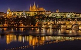 Prag, Tschechische Republik, die Karlsbrücke , Moldau, Nacht, Lichter ...