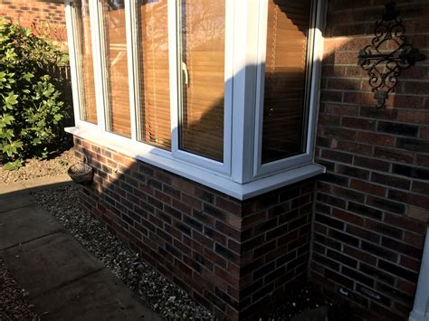 If your walls have formed cracks, chips, or holes and you need to have them repaired, judging the cost can be difficult. Cracks in Mortar between bricks | DIYnot Forums