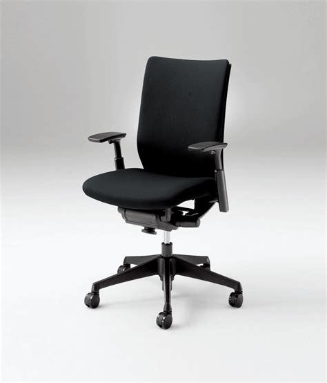 Na jeho stránkách naleznete jeho kompletní profil včetně veškerých prezentací a publikací, které vydal. VISCONTE - Office chairs from Okamura | Architonic