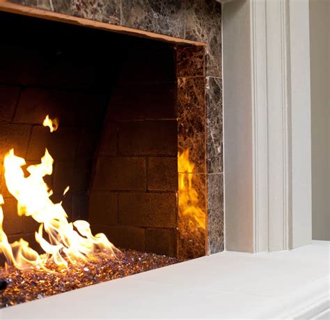 25 Fireplace Decorating Ideas With Gas Logs Electric Logs And Glass Rocks