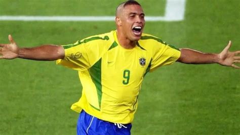6 Jogadores Brasileiros Que Já Foram Eleitos Os Melhores Do Mundo