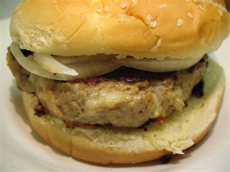 Hardees Mushroom And Swiss Burger Genius Kitchen Turkey Burger