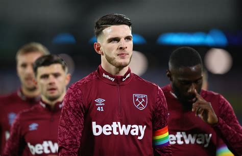 West Hams Declan Rice Tipped To Join Chelsea