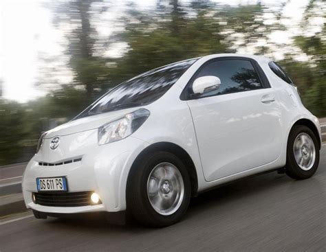 Toyota Iq Photos And Specs Photo Toyota Iq Review And Perfect
