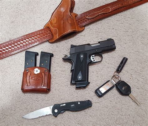 What I M Carrying Now A Kimber Ultra Carry II And Two Spare Mags The