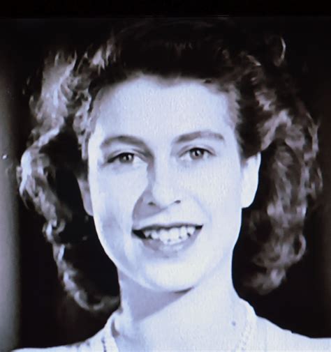Prince philip died at the age of 99, buckingham. The DIY Mum: Queen Elizabeth II Diamond Jubilee 2012