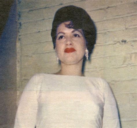 the story behind patsy cline s ‘last photograph canvas arts