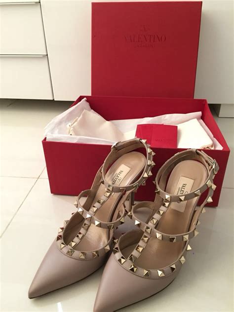 Buy Nude Valentino Shoes In Stock
