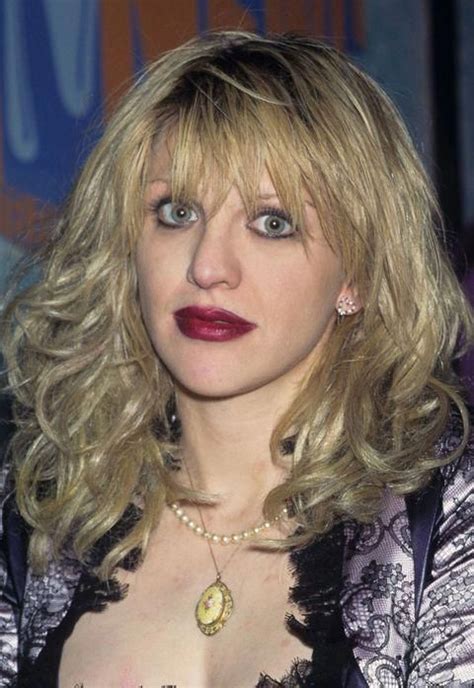Courtney Love Curlyhairtrends Curly Hair Trends Curly Hair Styles