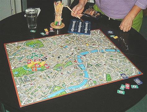 150,016 likes · 1,855 talking about this. Scotland Yard (board game) - Wikipedia