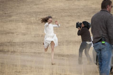 exclusive behind the scenes with karlie kloss and mercedes benz wonderland