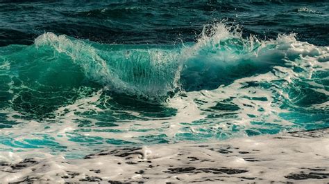 Closeup View Of Blue Foam Ocean Waves Hd Nature Wallpapers Hd