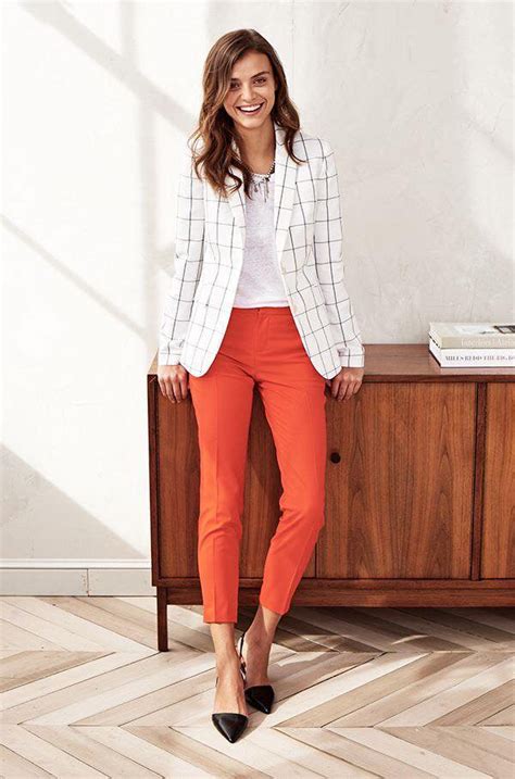 When you have a professional job, finding office outfits can be tough. Spring Office Wear for Women -Spring Work Outfits - All ...