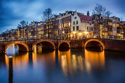 amsterdam canals the netherlands