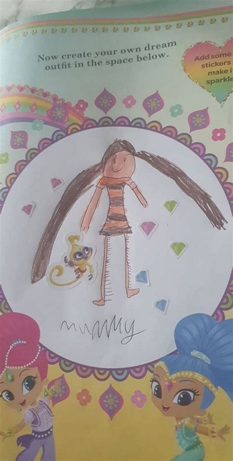 Dibujo De Una Niña Se Hace Viral Pinta A Su Madre Y Revela Algo