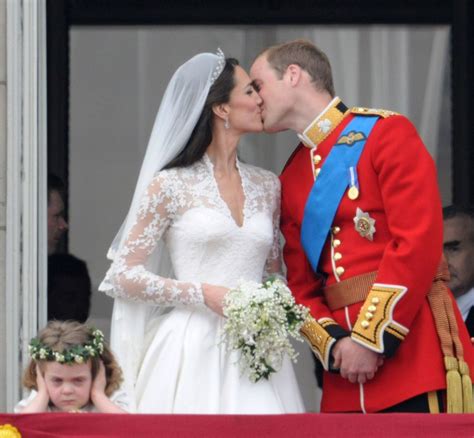 17 of the biggest royal wedding fails in history prinz william und kate lustige