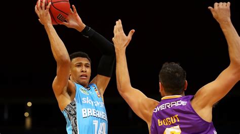 Rj Hampton Scored 7 Points In His Nbl Debut For The Nz Breakers