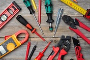 Top 15 Essential Electrician Tools for Pros [2022 List] - Workiz