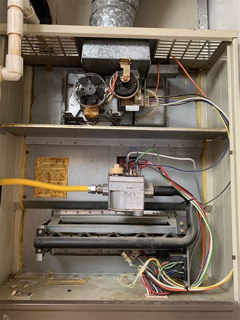 I wanted to know something from the experts. hvac - Carrier Furnace Pilot light and Main Burner Flames ...