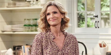 Kyra Sedgwick On Call Your Mother Brooklyn Nine Nine And More