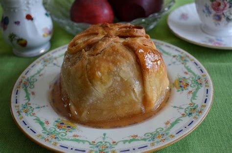 Add a classic dessert to your menu with arianna's bakery ready to bake apple dumpling. Easy Apple Dumplings | yummy | Pinterest