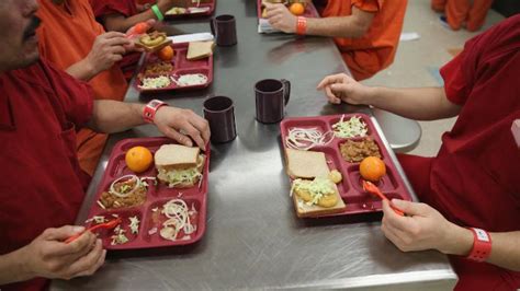 Heres What You Didnt Know About Prison Food