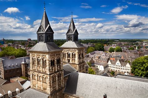 Kijk voor meer artikelen op onze homepage. Vakantie Maastricht - Boek nu je hotel in Maastricht | TUI