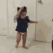 Dancing Dancingbaby Gif Dancing Dancingbaby Cutebaby Discover Share Gifs