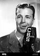Dick Powell, portrait promoting radio program, ca. 1939 Stock Photo - Alamy