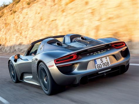 59 Wallpaper Porsche 918 Spyder Black Best Interior Car