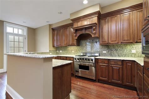 Pictures of Kitchens - Traditional - Medium Wood Cabinets, Brown (Page 3)