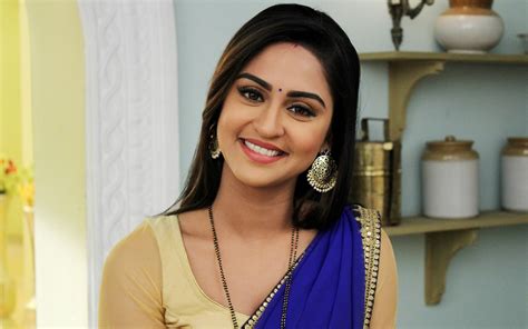 Download Wallpapers 4k Krystle Dsouza 2018 Indian Actress Saree